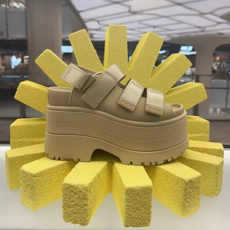 Thick-soled, High-raised, Toe- - Anti Loop Rubber ulasan dan harga